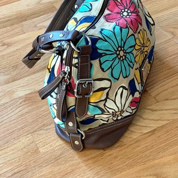 Relic Tan Floral Shoulder Bag - Picture 3 of 11